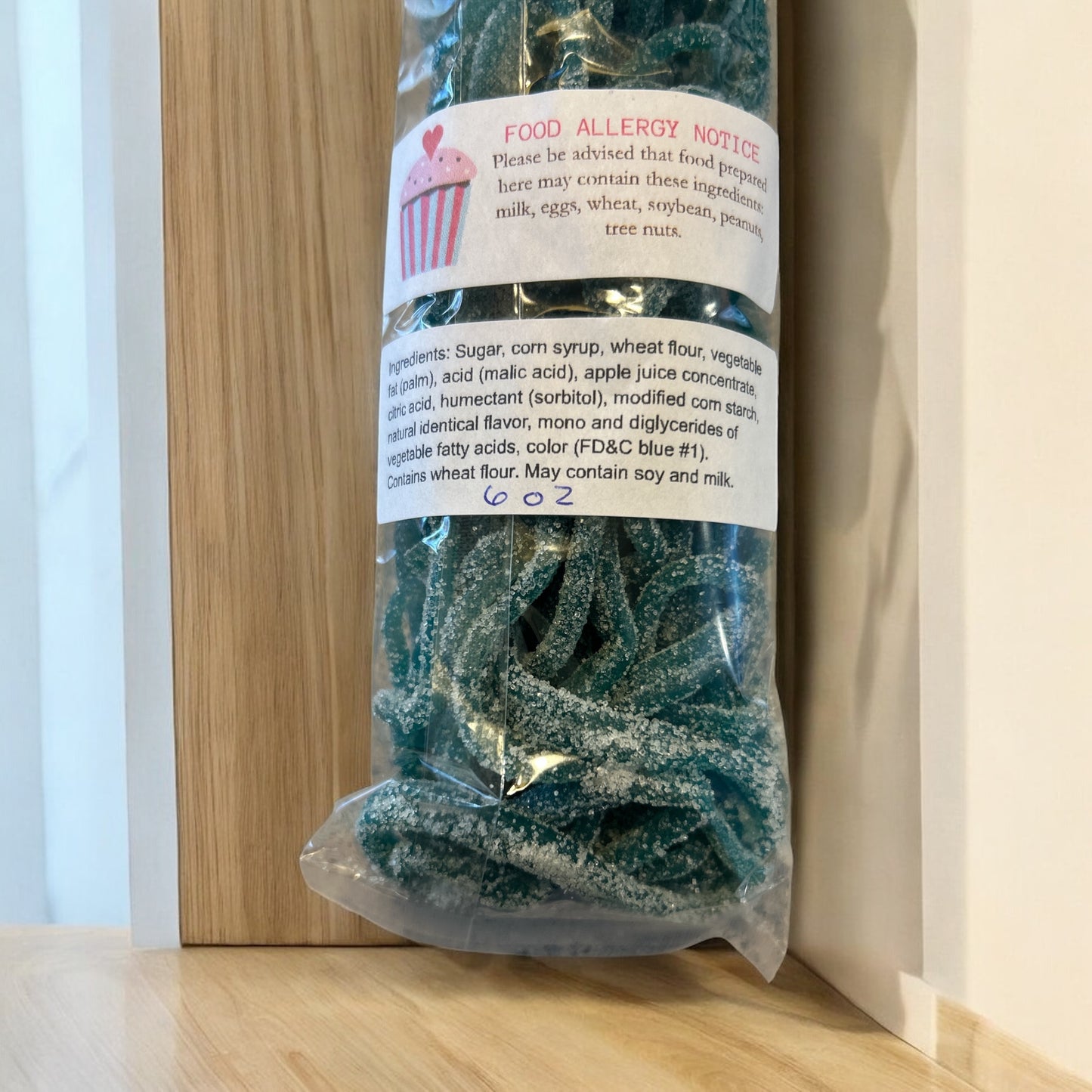 Licorice, Shoe String