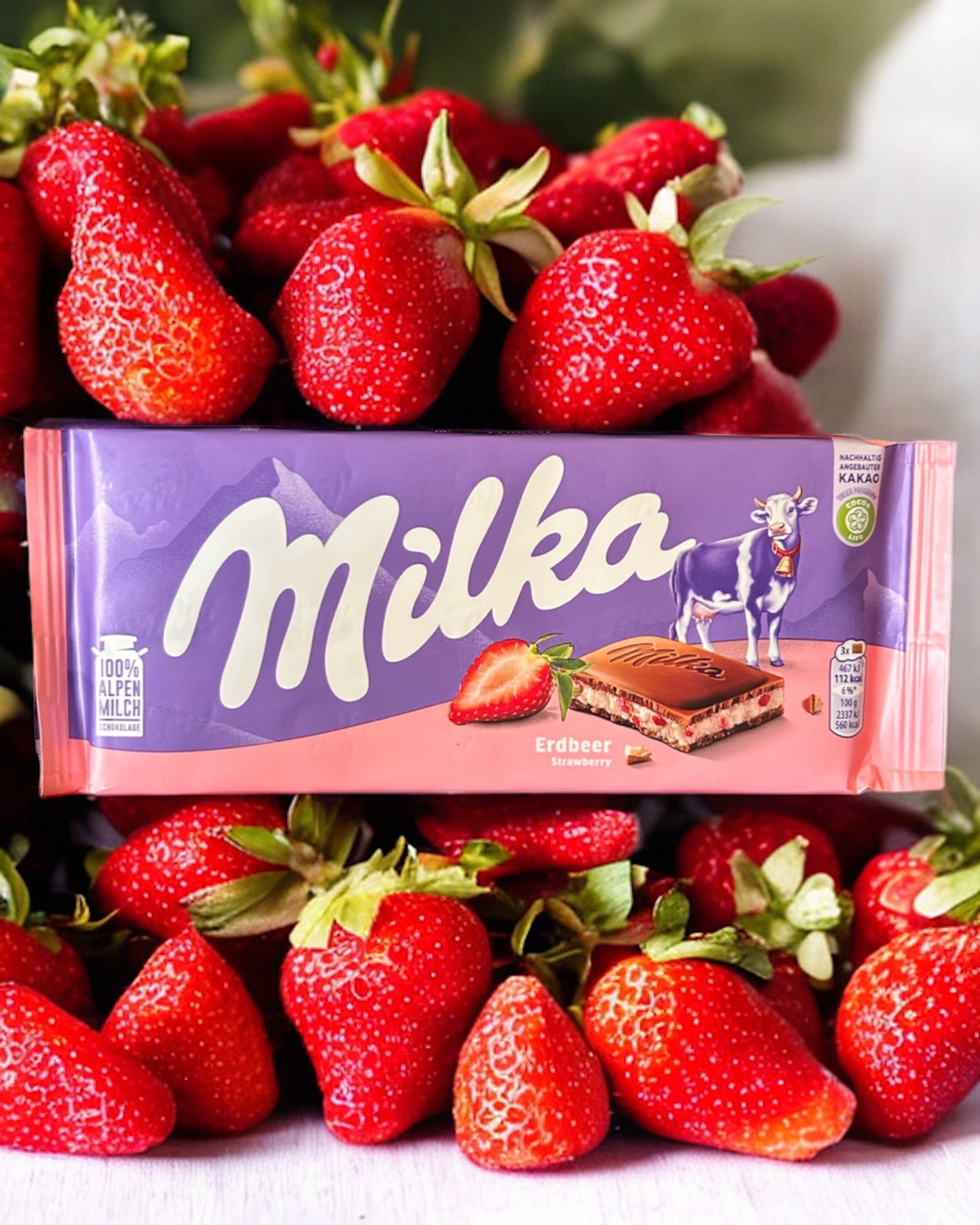 Milka Strawberry Bar